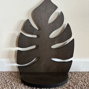 Black Monstera Leaf shelf